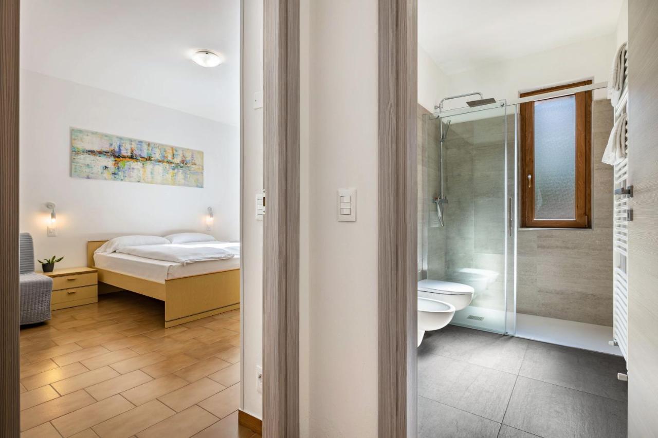Апартаменты Casa Milani Malcesine Apt 4 Экстерьер фото